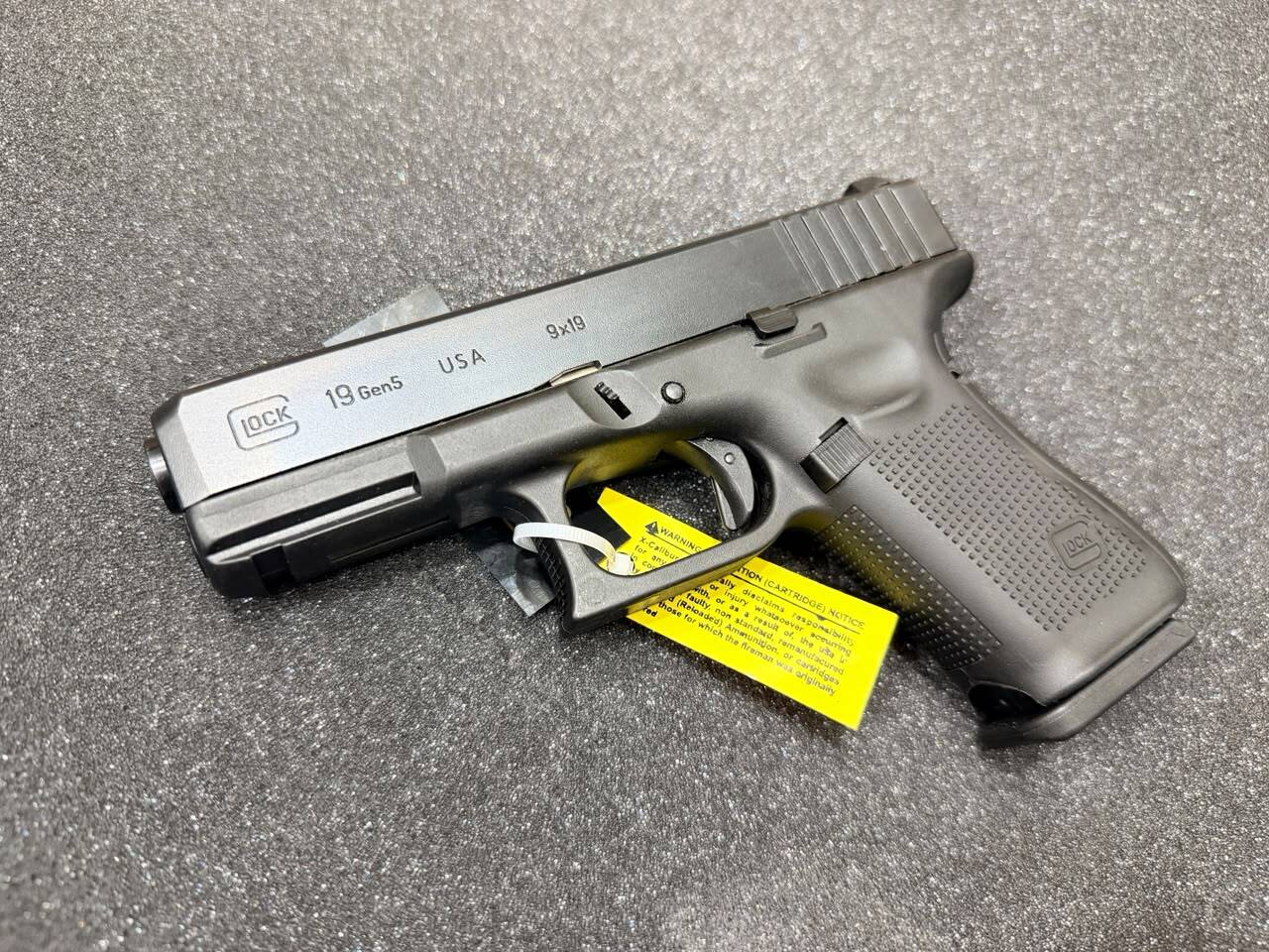 Glock 19 Gen 4 - Image 3