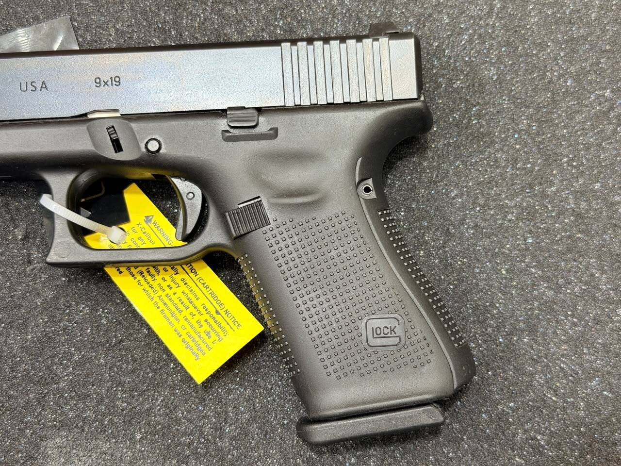 Glock 19 Gen 4 - Image 5