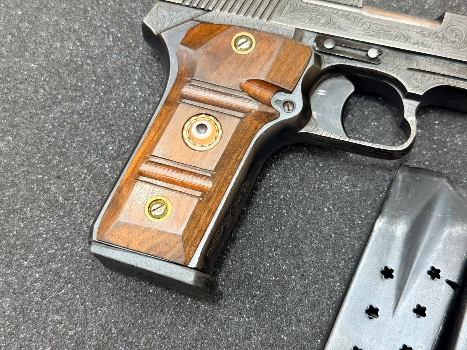 Custom Engraved 14 Shot 30 Bore with original Barrel - Image 9